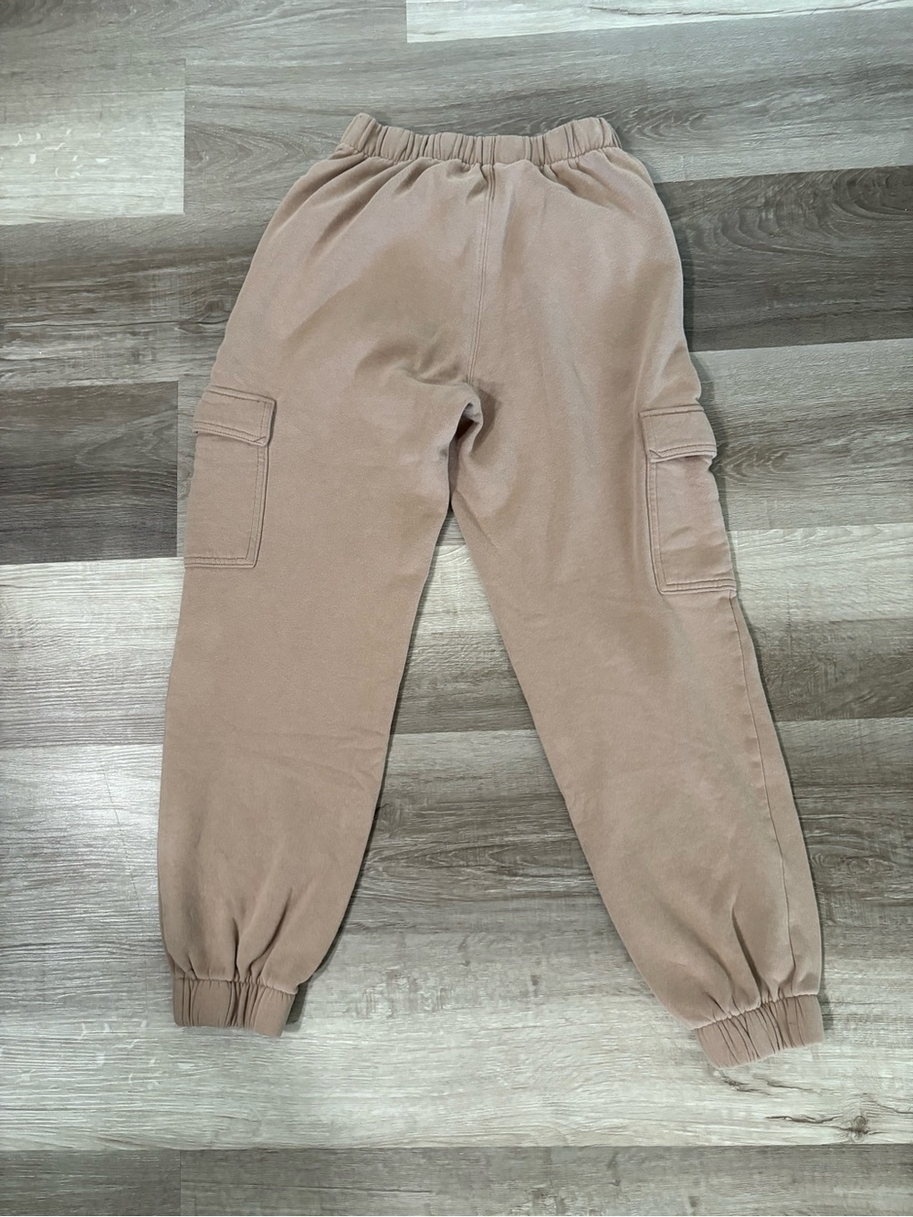 Hollister Ultra High rise Cargo Jogger Pants - Dusty Rose - Picture 5 of 6